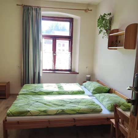I Gościnne Apartament Srebrna Góra