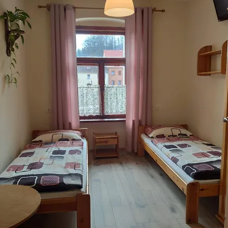 I Gościnne Apartament Srebrna Góra