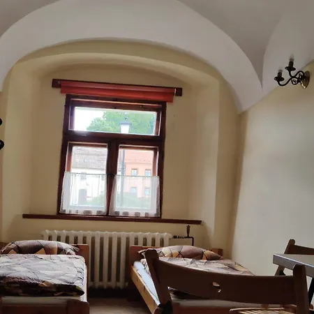 Pokoje I Apartamenty 