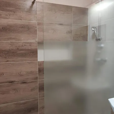 Apartament I Gościnne *