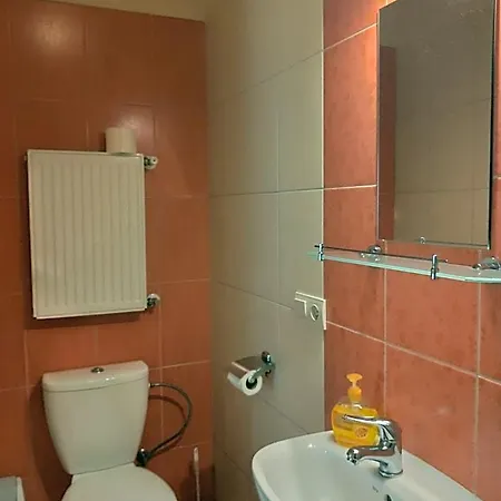 Pokoje I Apartamenty 